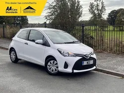 White Used 2015 Toyota Yaris Active Hatchback | £5,995 (Good price)