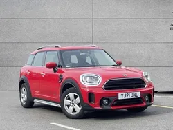 Red Used 2021 Mini Cooper Countryman Classic SUV | £21,590 (Fair price)