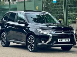 Black Used 2017 Mitsubishi Outlander P-HEV Estate | £10,995 (Fair price)