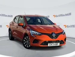 Orange Used 2021 Renault Clio V Iconic Hatchback | £11,897 (Fair price)