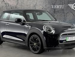 Used 2023 Mini Cooper Level 3 Hatchback | £18,896 (Fair price)