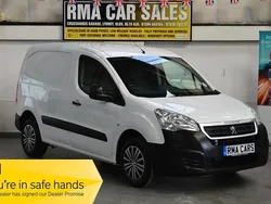 White Used 2025 Peugeot Partner S MPV | £8,000