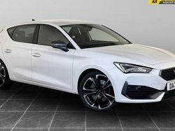 White Used 2022 Cupra Leon VZ2 Hatchback | £21,895 (Good price)