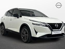 White Used 2021 Nissan Qashqai Tekna SUV | £20,150 (Expensive)