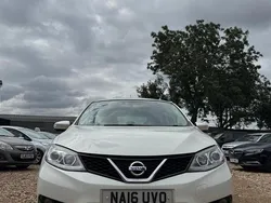 White Used 2016 Nissan Pulsar Tekna Hatchback | £3,995 (Good price)