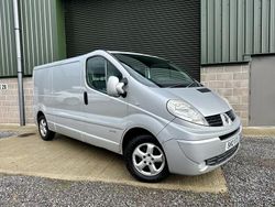 Silver Used 2012 Renault Trafic Van | £4,995 (Fair price)