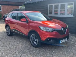 Red Used 2017 Renault Kadjar Dynamique SUV | £6,150 (Fair price)