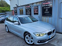 Silver Used 2019 BMW 318 Sport Line Estate | £5,989 (Good price)