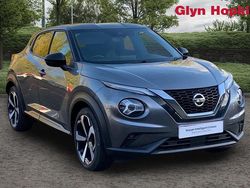 Grey Used 2020 Nissan Juke Tekna SUV | £14,638 (Fair price)