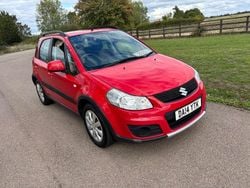 Red Used 2014 Suzuki SX4 SZ3 Hatchback | £1,990 (Fair price)