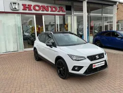 White Used 2020 Seat Arona FR Sport SUV | £14,499 (Fair price)