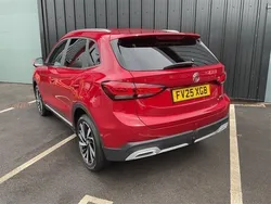 Not known Used 2025 MG ZS Trophy Sedan | £25,499 (Expensive)