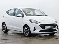 Used 2025 Hyundai i10 Advanced Hatchback | £14,999 (Fair price)