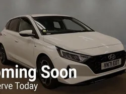 White Used 2022 Hyundai i20 Premium Hatchback | £11,990 (Good price)