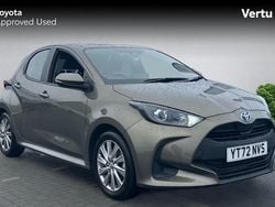 Used 2025 Toyota Yaris Hybrid Hatchback | £15,877 (Super price)