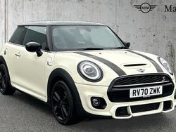 Pepper white Used 2020 Mini Cooper S Sport Hatchback | £18,482 (Fair price)