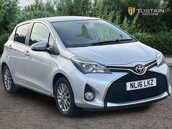 Silver Used 2016 Toyota Yaris Hatchback | £6,999 (Fair price)