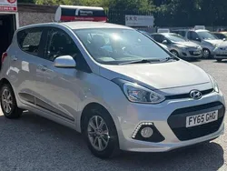 Silver Used 2015 Hyundai i10 Premium Hatchback | £6,195 (Fair price)