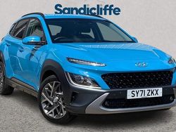 Blue Used 2022 Hyundai Kona Premium SUV | £17,175 (Fair price)