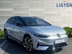 Scale silver Used 2025 VW ID.7 Pro Estate | £46,790