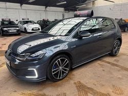 Blue Used 2017 VW Golf VII GTE Hatchback | £10,500 (Fair price)