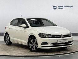 White Used 2018 VW Polo SE Hatchback | £10,450 (Fair price)