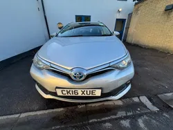 Toyota Auris Hybrid