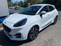 White Used 2022 Ford Puma ST-Line Hatchback | £16,000 (Fair price)