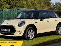 White Used 2019 Mini Cooper Classic Hatchback | £13,475 (Good price)