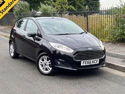 Black Used 2016 Ford Fiesta Zetec Hatchback | £6,495 (Fair price)