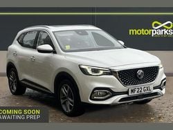 White Used 2022 MG HS Exclusive SUV | £13,495 (Fair price)