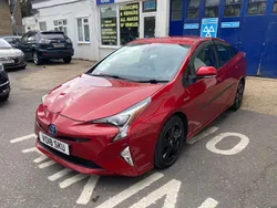 Red Used 2018 Toyota Prius Hatchback | £10,299 (Good price)