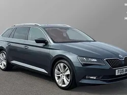 Quartz grey metallic Used 2019 Skoda Superb SE L Executive Estate | £12,689 (Fair price)