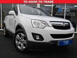 White Used 2015 Vauxhall Antara S SUV | £3,800 (Fair price)
