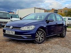Blue Used 2018 VW Golf VII SE Hatchback | £11,488 (Good price)