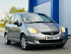 Silver Used 2006 Honda Jazz SE Hatchback | £1,795 (Super price)