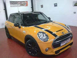 Orange Used 2016 Mini Cooper S Hatch Hatchback | £8,250 (Fair price)