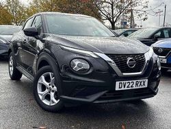 Black Used 2022 Nissan Juke N-Connecta SUV | £14,490 (Fair price)