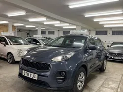 White Used 2016 Kia Sportage 2 SUV | £6,495 (Fair price)