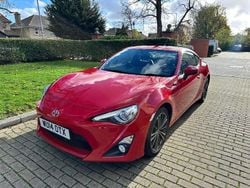 Red Used 2014 Toyota GT86 GT Coupe | £13,490 (Fair price)