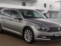 Reflex silver Used 2015 VW Passat Business Estate | £9,275 (Fair price)
