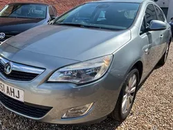 Silver Used 2011 Vauxhall Astra S Hatchback | £2,295 (Fair price)