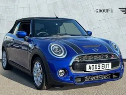 Blue Used 2019 Mini Cooper S Classic Hatchback | £15,550 (Fair price)