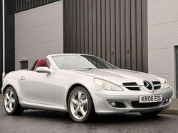 Silver Used 2006 Mercedes SLK350 Cabriolet | £3,990 (A bit pricey)