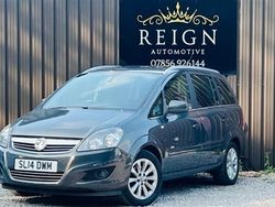 Grey Used 2014 Vauxhall Zafira Design Edition MPV | £4,990 (Fair price)