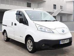 White Used 2020 Nissan e-NV200 Visia Van | £6,499 (Good price)