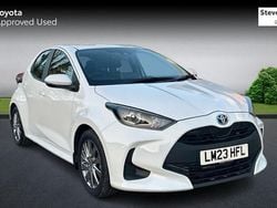Used 2025 Toyota Yaris Hybrid Hatchback | £17,445 (Good price)