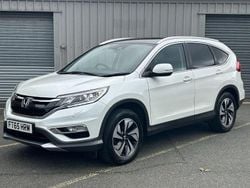 White Used 2015 Honda CR-V EX SUV | £8,600 (Good price)