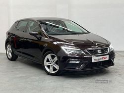 Mauve/purple Used 2019 Seat Leon FR Hatchback | £10,945 (Fair price)