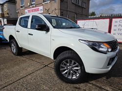 White Used 2017 Mitsubishi L200 Pickup | £12,999 (Super price)